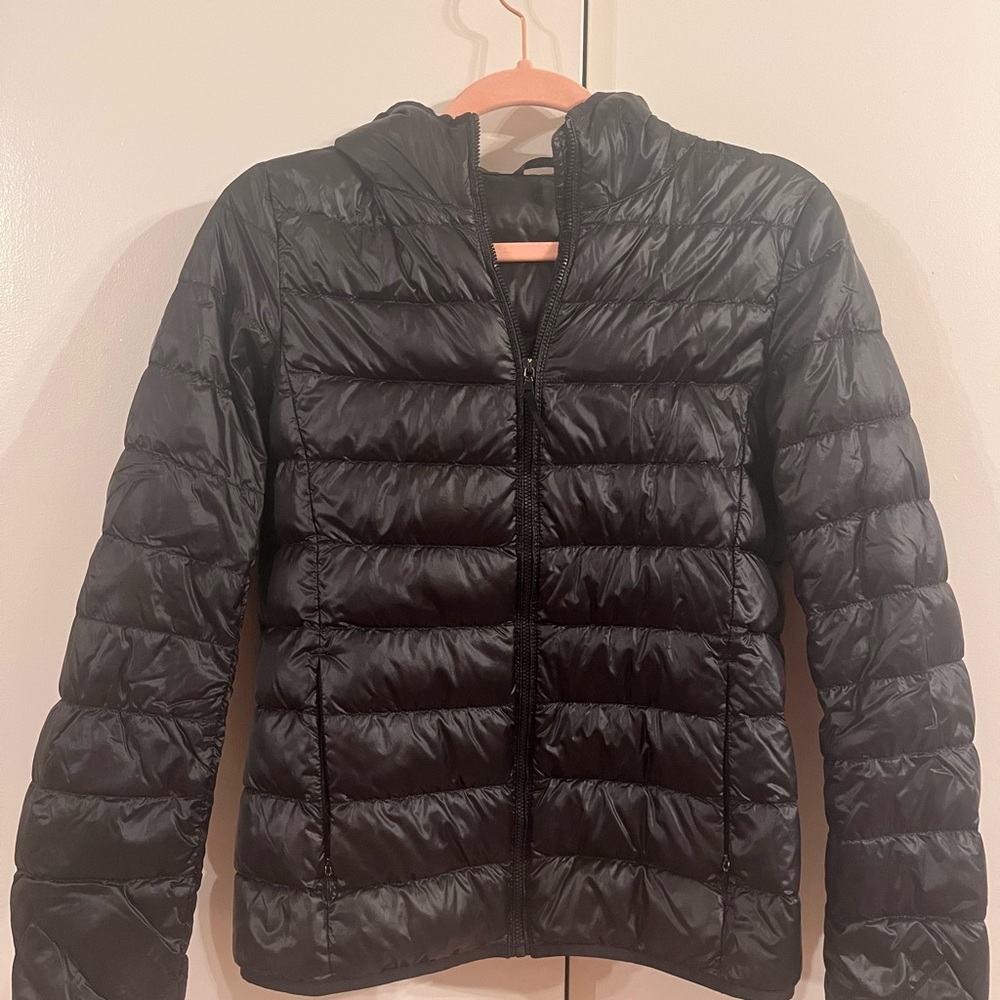 Light Puffer Jacket with Hood